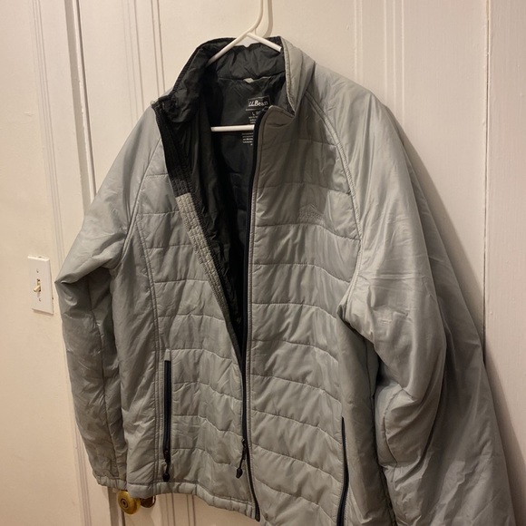 L.L. Bean 2 in 1 jacket. Black. Great condition! Rarely used. - Picture 5 of 7